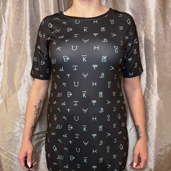 Crazy Train long blouse - Picture 2 of 4